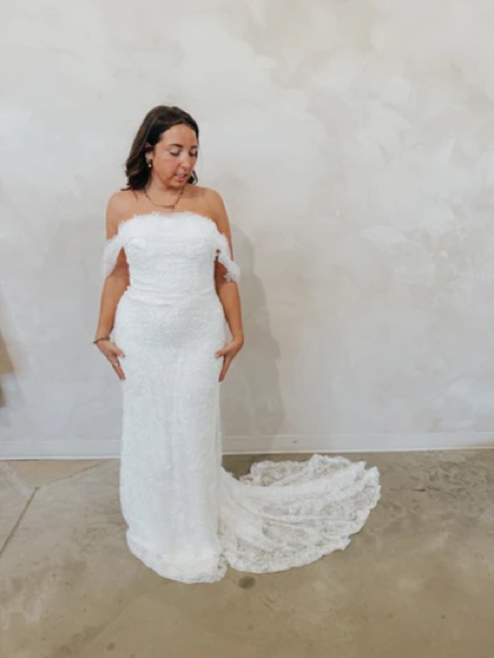 WEDDING DRESS SAMPLE SZ 20
